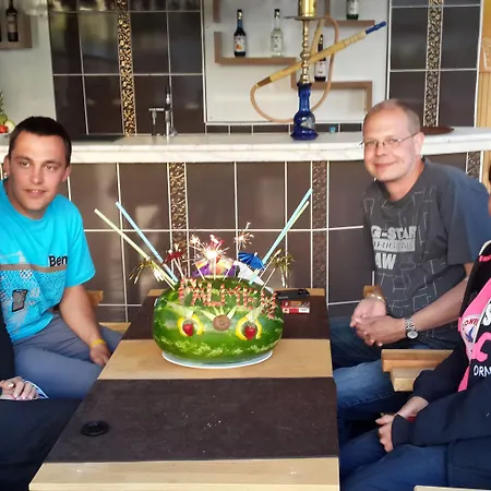 Palmen 公寓式酒店 2*