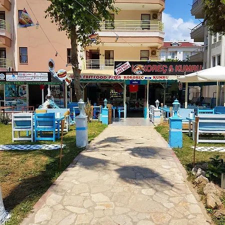 公寓式酒店 Palmen 阿拉尼亚